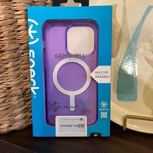 Speck iPhone 14 Pro Case